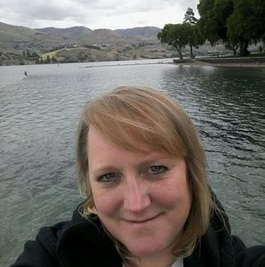 Meet your Posher, Dawn